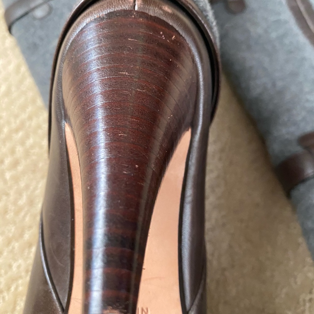 Boots - Picture 7 of 8